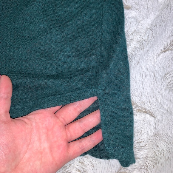 Lovelyn - Hunter Green Long Sleeve Sweater - Picture 7 of 8